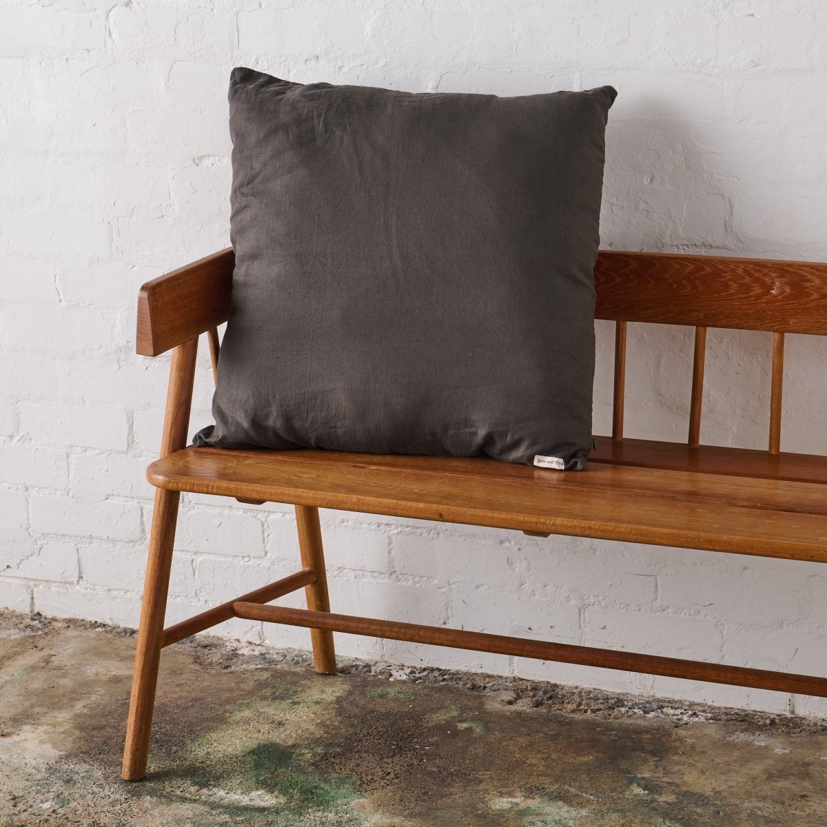 European Pillowcase in Linen | Charcoal